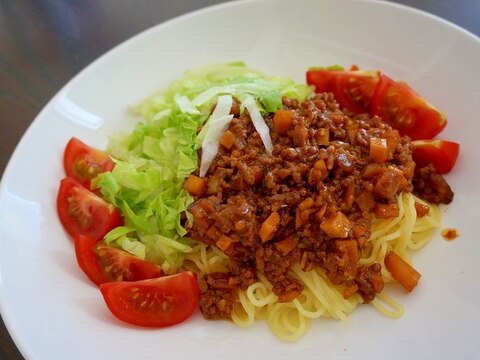 レタスたっぷりジャージャー麺